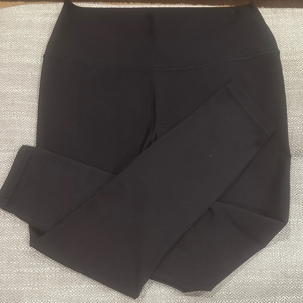 Athleta Black Transcend Rib 7/8 Leggings